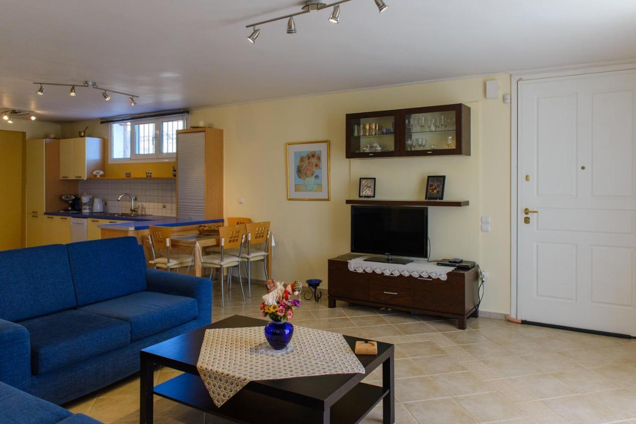 Artemis Riviera Villa Exteriör bild