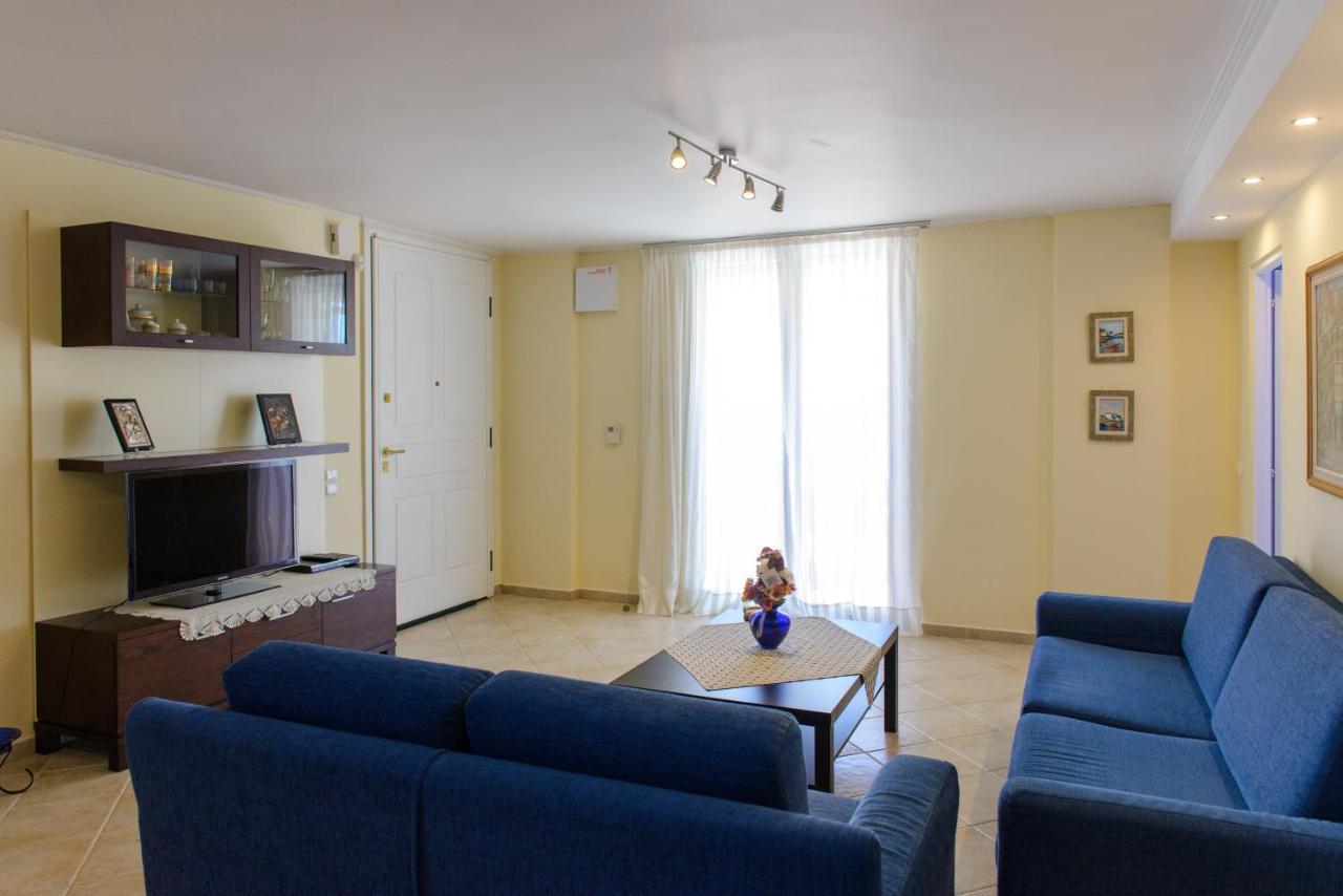 Artemis Riviera Villa Exteriör bild