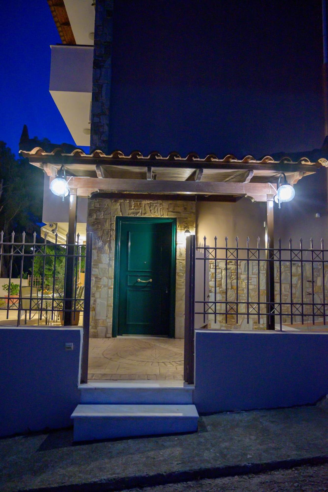 Artemis Riviera Villa Exteriör bild