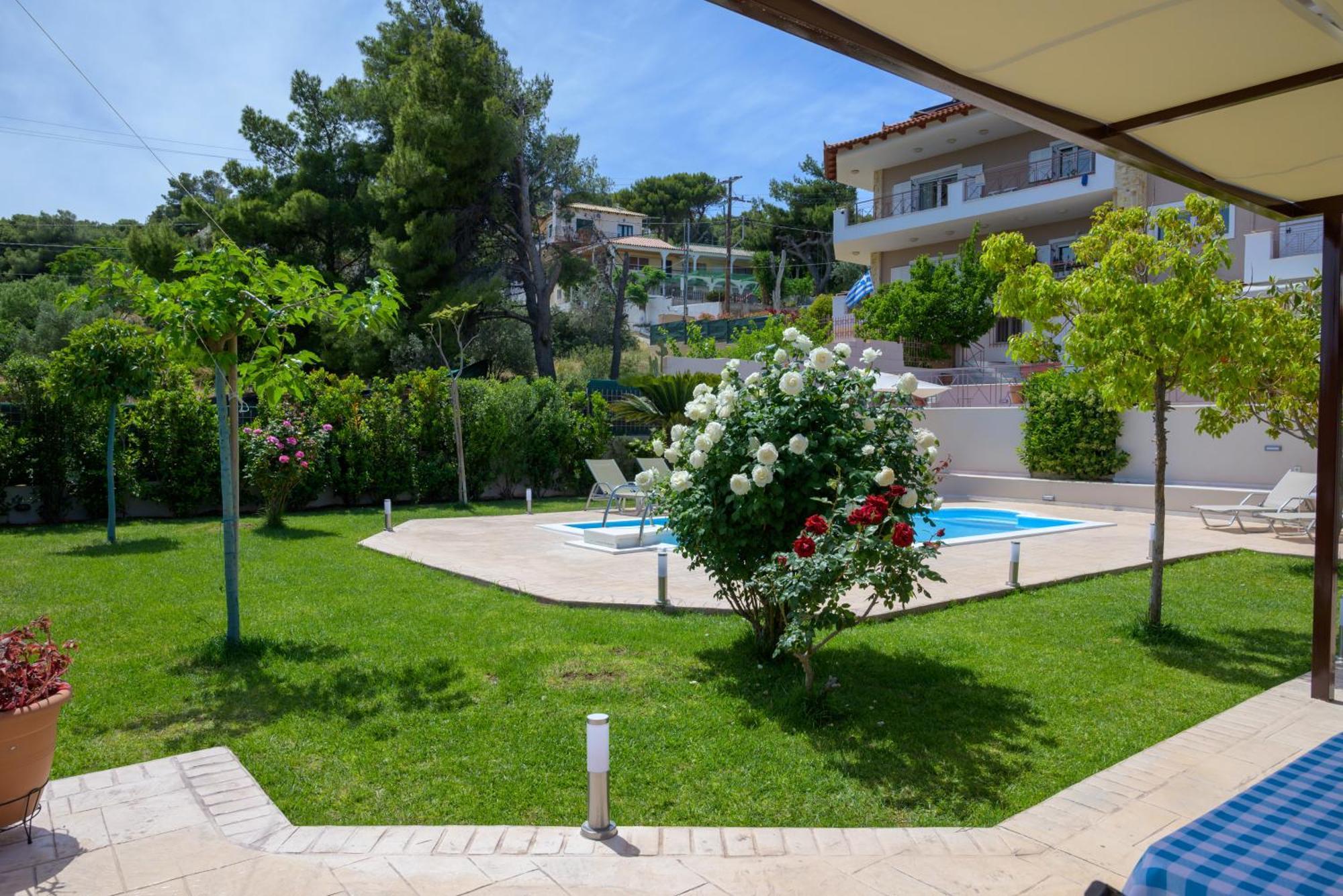 Artemis Riviera Villa Exteriör bild