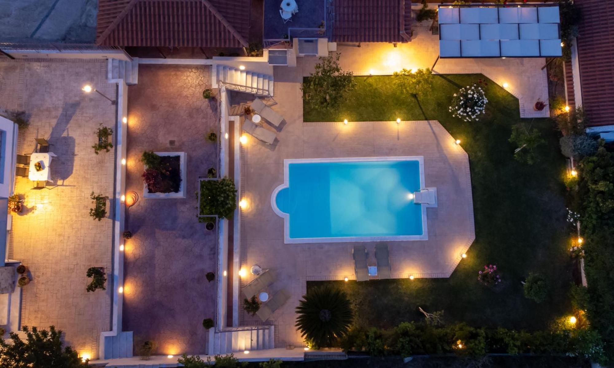 Artemis Riviera Villa Exteriör bild